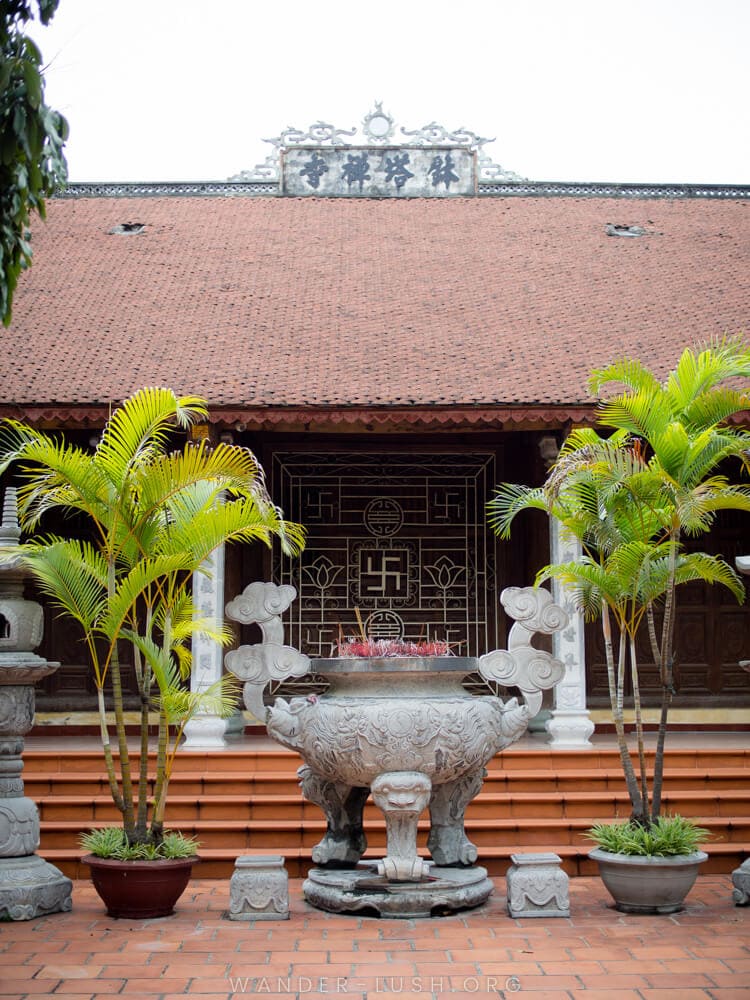 A temple in the Ngoc Ha neighbourhood of Hanoi, Vietnam.