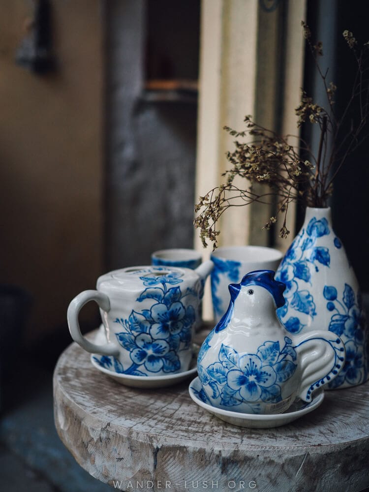 Looking for the perfect Hanoi souvenirs? These local, handmade and fair trade textiles, clothes, homewares & keepsakes are the best things to buy in Hanoi!