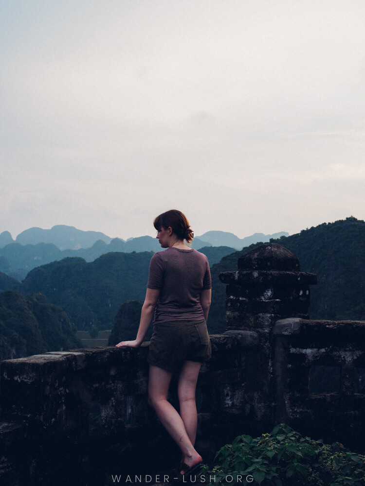 Looking for a place to stay in Ninh Binh, Vietnam? This list of 12 top Tam Coc hotels, hostels, bungalows and homestays has something for every budget.