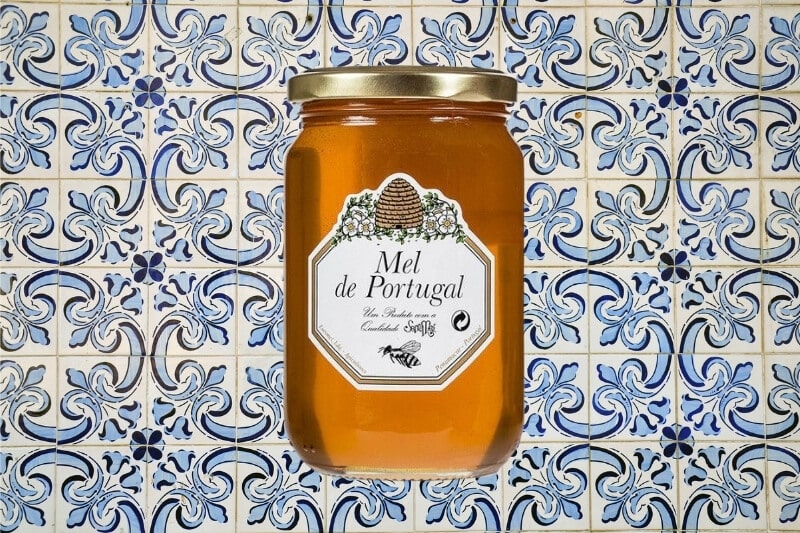 A jar of Mel de Portugal, Portuguese honey.