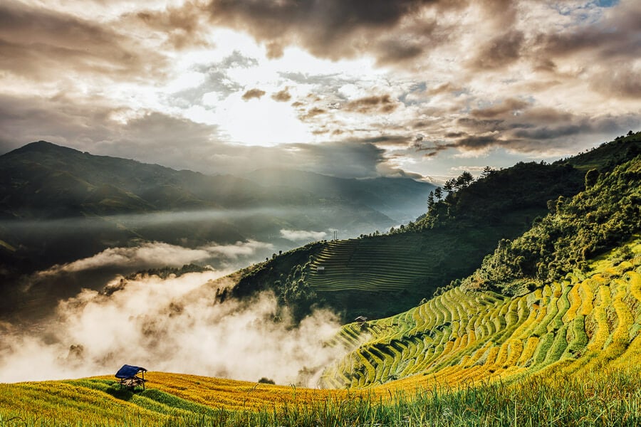 Rice terraces and clouds in Mu Cang Chai, an alternative destination in Northern Vietnam.
